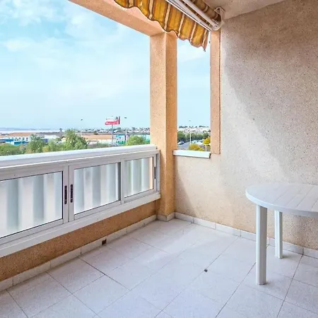 Apartamento En Torrevieja Con Piscina Y A 100 Metros De La Playa Exterior photo