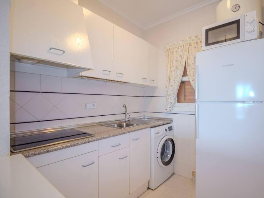 En Con Piscina Y A 100 Metros De La Playa Apartment Torrevieja