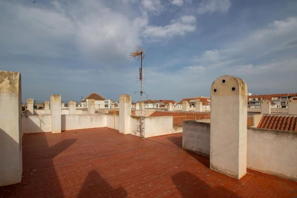 Apartment En Con Piscina Y A 100 Metros De La Playa *